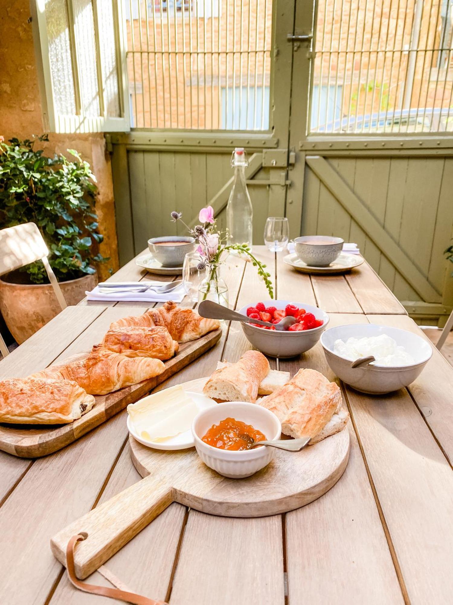 Dix Restaurant & Chambres D'Hotes, Sainte-Alvere, Dordogne Ngoại thất bức ảnh
