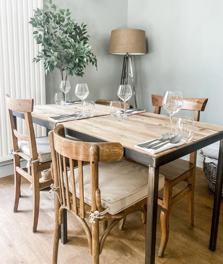 Dix Restaurant & Chambres D'Hotes, Sainte-Alvere, Dordogne Ngoại thất bức ảnh